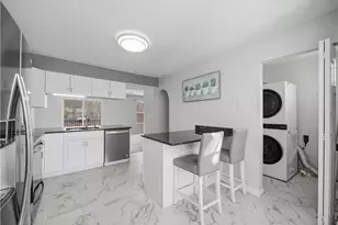 3204 Canterbury, North Fayette, PA 15126 - Photo 10