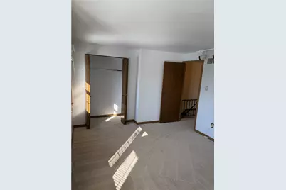 12 Hennig Dr, Pittsburgh, PA 15236 - Photo 42