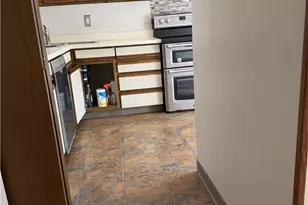 12 Hennig Dr, Pittsburgh, PA 15236 - Photo 18