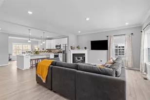 351 Trinity Wy, Pine Township, PA 15090 - Photo 4