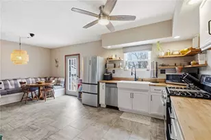 106 Logan St, Pittsburgh, PA 15209 - Photo 12