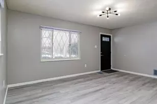 413 Bauman Ave, Baden, PA 15005 - Photo 6