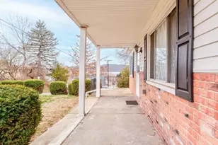 413 Bauman Ave, Baden, PA 15005 - Photo 4