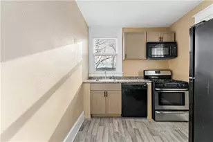 7138 Apple St, Pittsburgh, PA 15206 - Photo 10