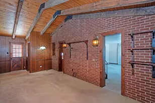 438 Sleepy Hollow Rd, Pittsburgh, PA 15228 - Photo 2