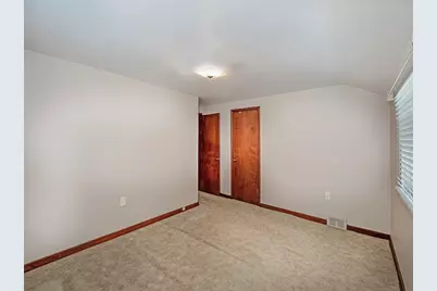 438 Sleepy Hollow Road, Pittsburgh, PA 15228 - Photo 12