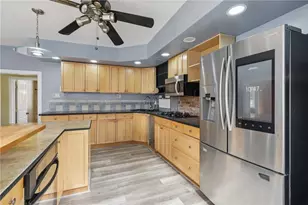 38 Watson Blvd, Observatory Hill, PA 15214 - Photo 22