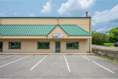 1100 Steubenbville Pike, Hanover Township, PA 15021 - Photo 1