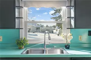 738 Addis, New Castle, PA 16101 - Photo 16