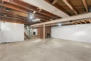 738 Addis, New Castle, PA 16101 - Photo 38