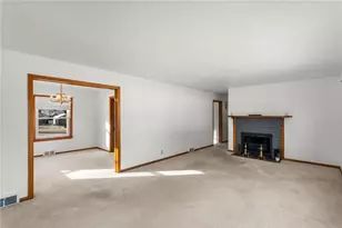 738 Addis, New Castle, PA 16101 - Photo 6