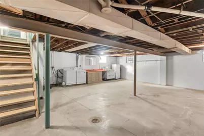 738 Addis, New Castle, PA 16101 - Photo 38