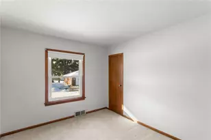 738 Addis, New Castle, PA 16101 - Photo 20