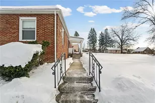 738 Addis, New Castle, PA 16101 - Photo 44