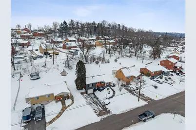 842 Garlow Blvd, Pittsburgh, PA 15239 - Photo 30