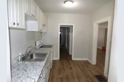 226 Lobinger Ave, North Braddock, PA 15104 - Photo 4