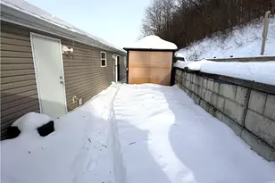 212 Rustic Ridge Ln, Summit Township, PA 16002 - Photo 38