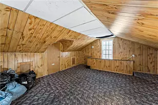 1701 Leolyn St, Pittsburgh, PA 15210 - Photo 14