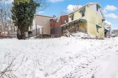 1701 Leolyn St, Pittsburgh, PA 15210 - Photo 22