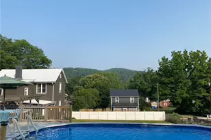 12 Logan St, Ohiopyle, PA 15470 - Photo 18