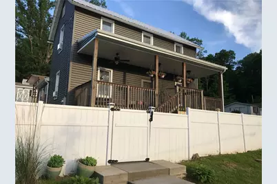 12 Logan St., Ohiopyle, PA 15470 - Photo 2