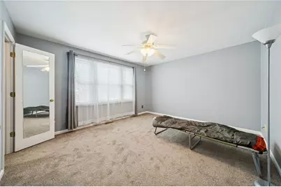 72 Hennig Dr, Pittsburgh, PA 15236 - Photo 18