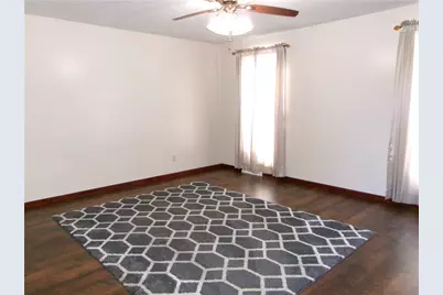 520 Royalty Drive, Uniontown, PA 15401 - Photo 8