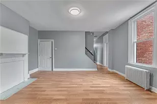 375 1/2 Main St, Pittsburgh, PA 15201 - Photo 2