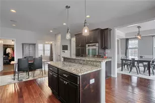 221 Strawberry Cir, Cranberry Township, PA 16066 - Photo 12