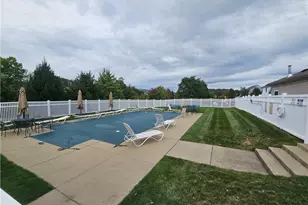 221 Strawberry Cir, Cranberry Township, PA 16066 - Photo 44