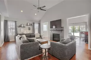 221 Strawberry Cir, Cranberry Township, PA 16066 - Photo 18