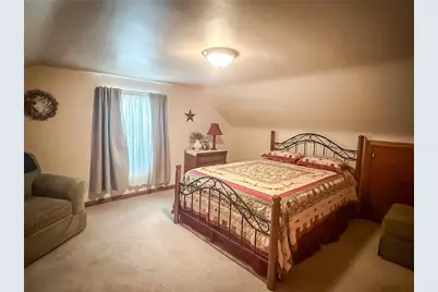 417 New Castle Rd, Twp of But NW, PA 16001 - Photo 24