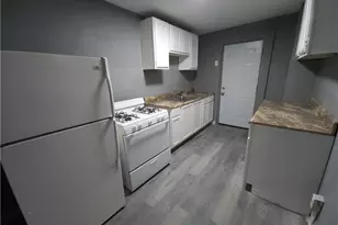 521 Bessemer Ave, East Pittsburgh, PA 15112 - Photo 6