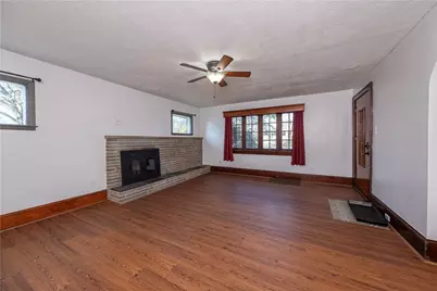 2333 Darlington Road., Chippewa Township, PA 15010 - Photo 4