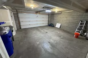 280 Broadstone Dr, Adams Township, PA 16046 - Photo 4