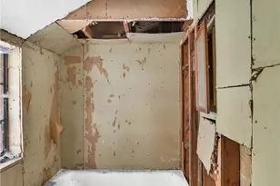 2132 Laketon Rd, Pittsburgh, PA 15221 - Photo 20