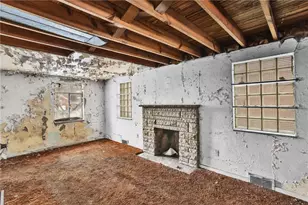 2132 Laketon Rd, Pittsburgh, PA 15221 - Photo 8