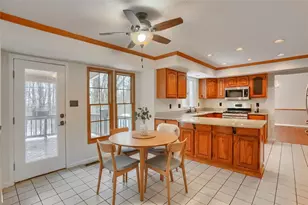 704 Helen Ct, Cranberry Township, PA 16066 - Photo 14