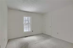 704 Helen Ct, Cranberry Township, PA 16066 - Photo 32