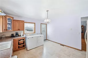 495 E Jamestown Rd, Greene Township, PA 16125 - Photo 32