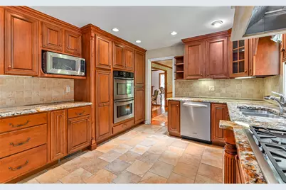 3169 Henrich Farm Lane, Hampton, PA 15101 - Photo 6