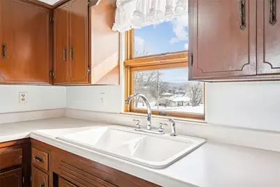 105 Hemlock Dr, Unity Township, PA 15650 - Photo 8