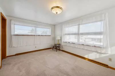 105 Hemlock Dr, Unity Township, PA 15650 - Photo 12