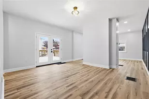 141 W 15th Ave, Homestead, PA 15120 - Photo 10