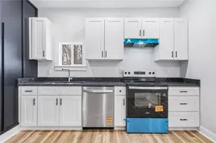 141 W 15th Ave, Homestead, PA 15120 - Photo 14