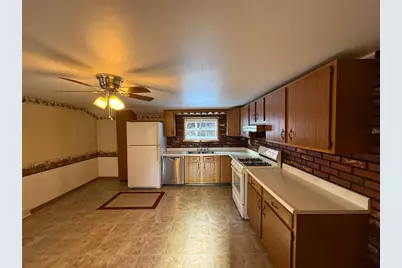 1014 5th St, , PA 16244 - Photo 6