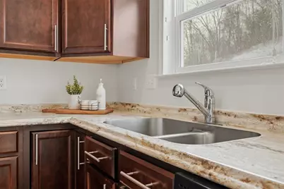 163 Rylie Dr, Jackson Township, PA 16037 - Photo 16