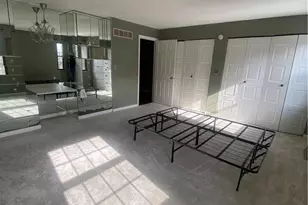 121 Glenwood Dr, Monroeville, PA 15146 - Photo 18