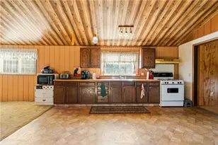 48 Vesta St, Centerville, PA 15429 - Photo 14