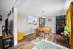 200 Wayne St, Baden, PA 15005 - Photo 8